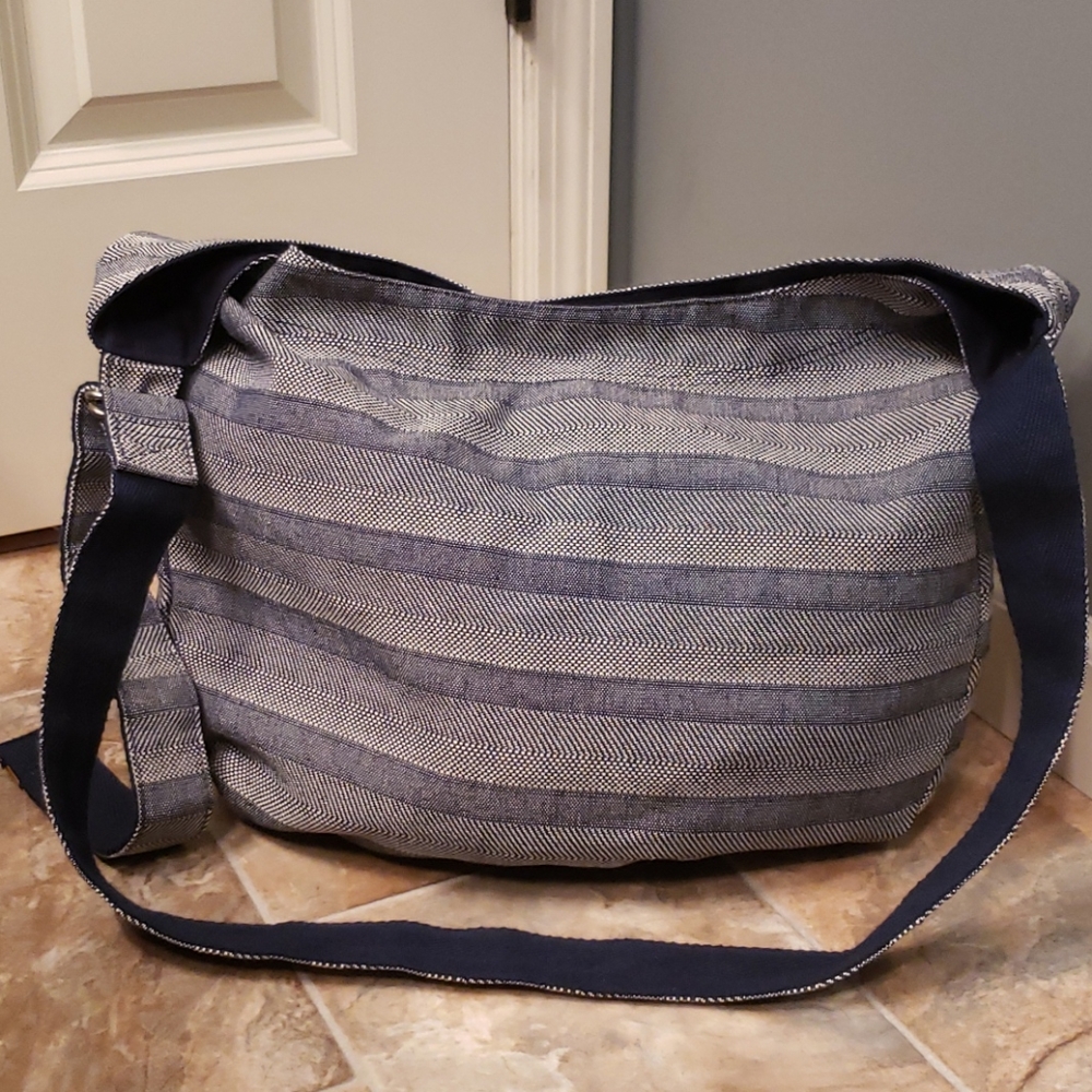 Retro Metro Hobo | Thirty-One | Crossbody